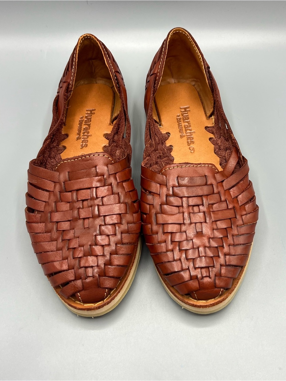 BEARPAW Women’s Brown Leather Huarache Shoes Woven Slip On Flats Sandals